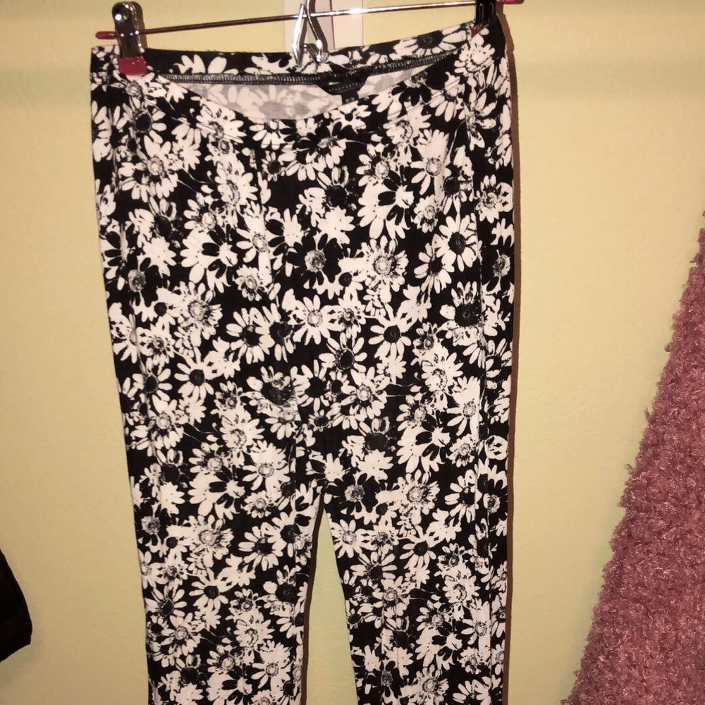 Floral print pants
